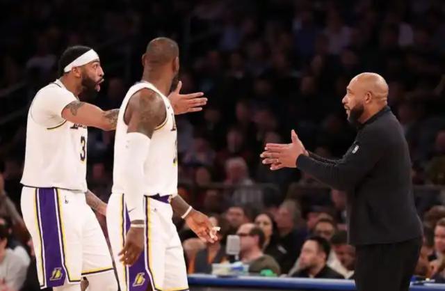 哈姆炮轰：我带湖人取得成绩飞跃 外界却说我没用