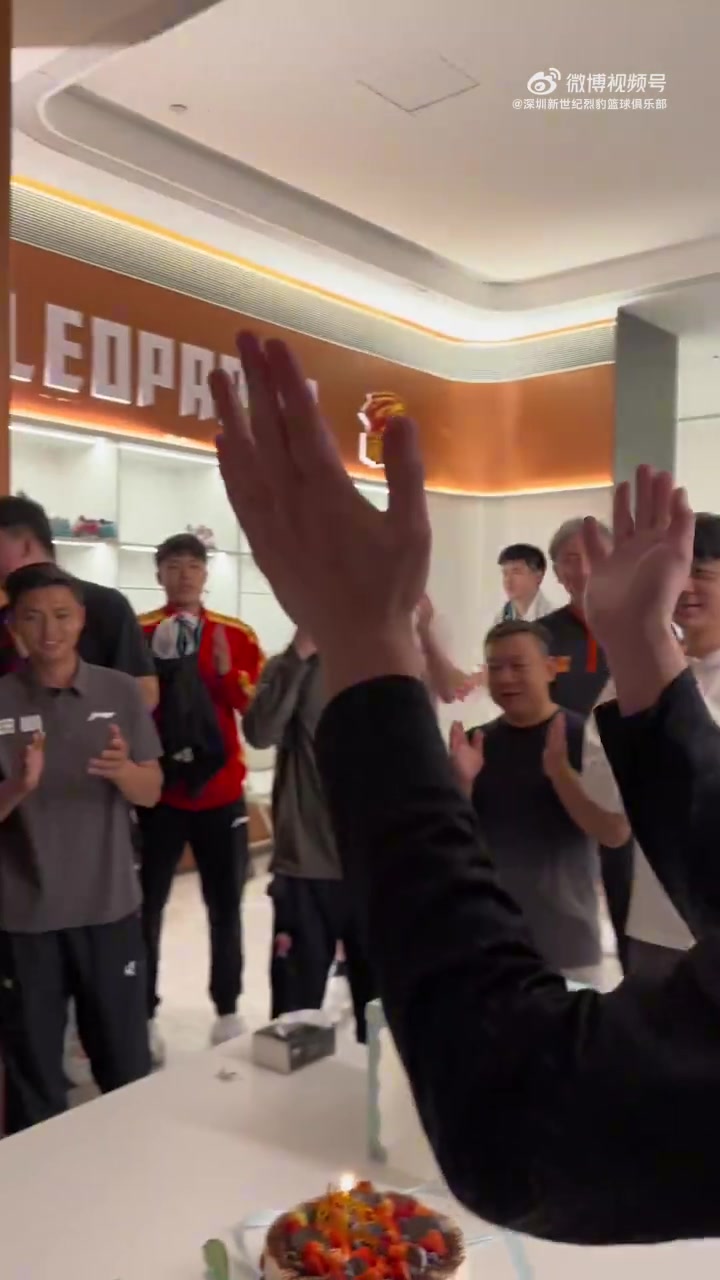 开云-子峰子峰 永攀高峰！容子峰生日快乐🎂